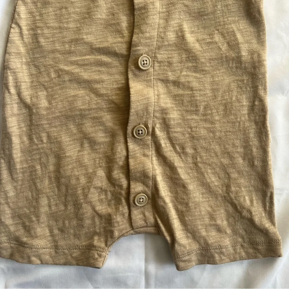 Gap Organic Cotton Shorty One Piece in New Sand Beige Size 3-6 Months
